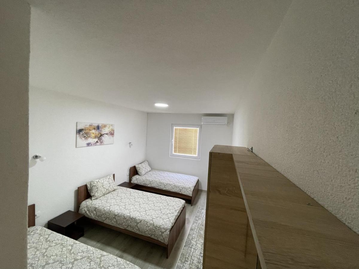 Hotel Vila 5 Prilep Exterior foto