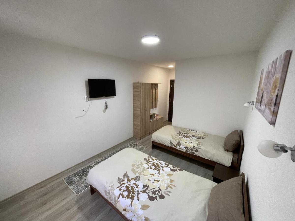 Hotel Vila 5 Prilep Exterior foto