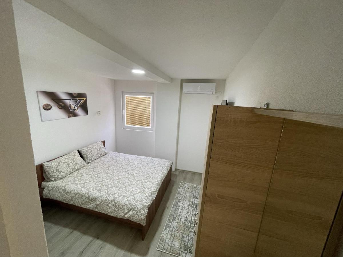 Hotel Vila 5 Prilep Exterior foto