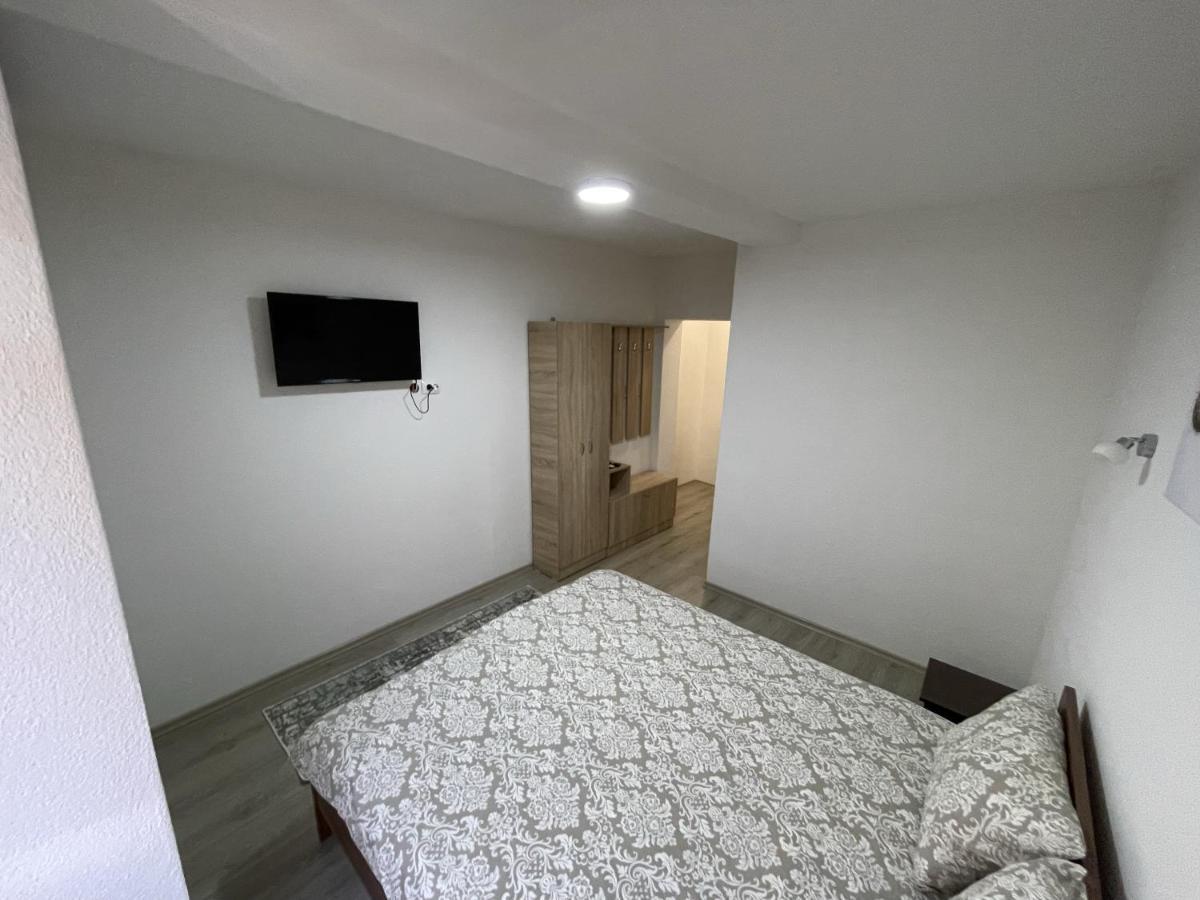 Hotel Vila 5 Prilep Exterior foto